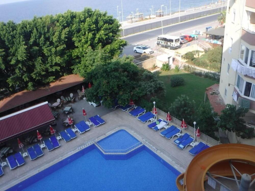 Doris Aytur Hotel Mahmutlar Extérieur photo